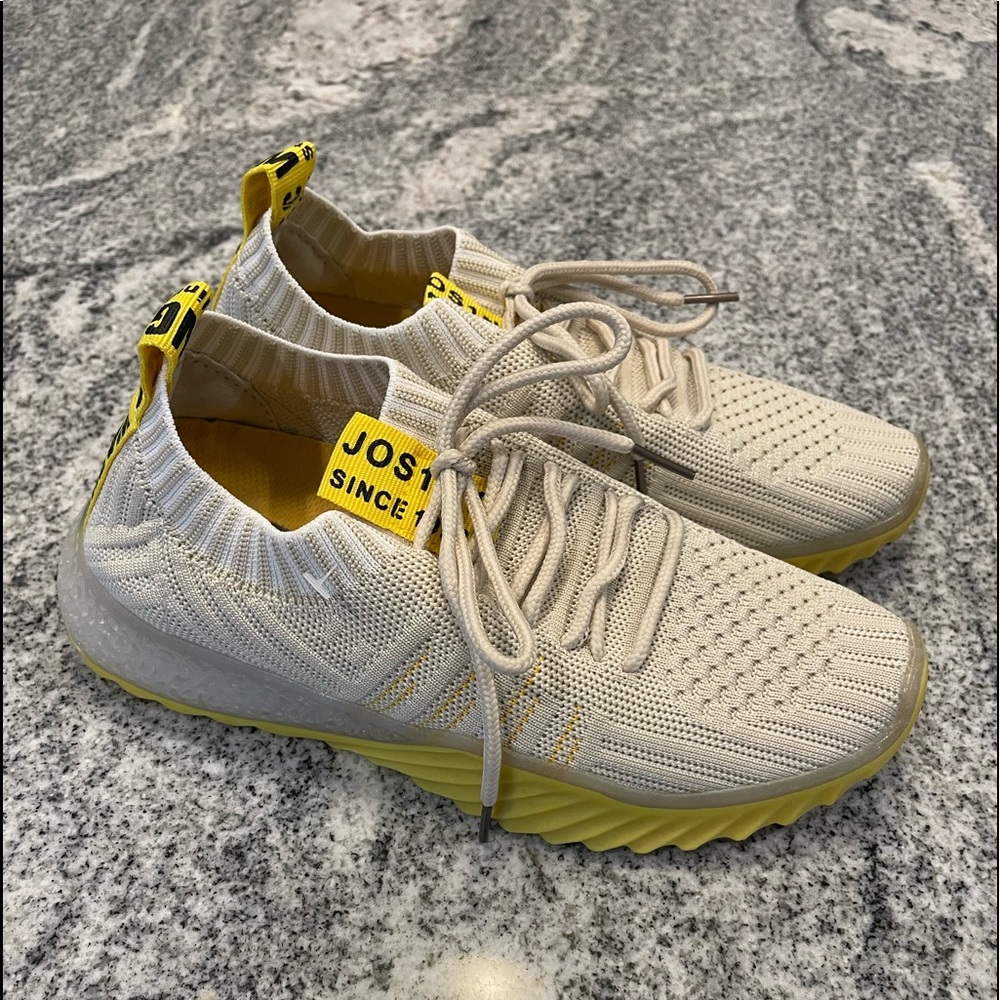 Omega Walk cream and yellow trainers